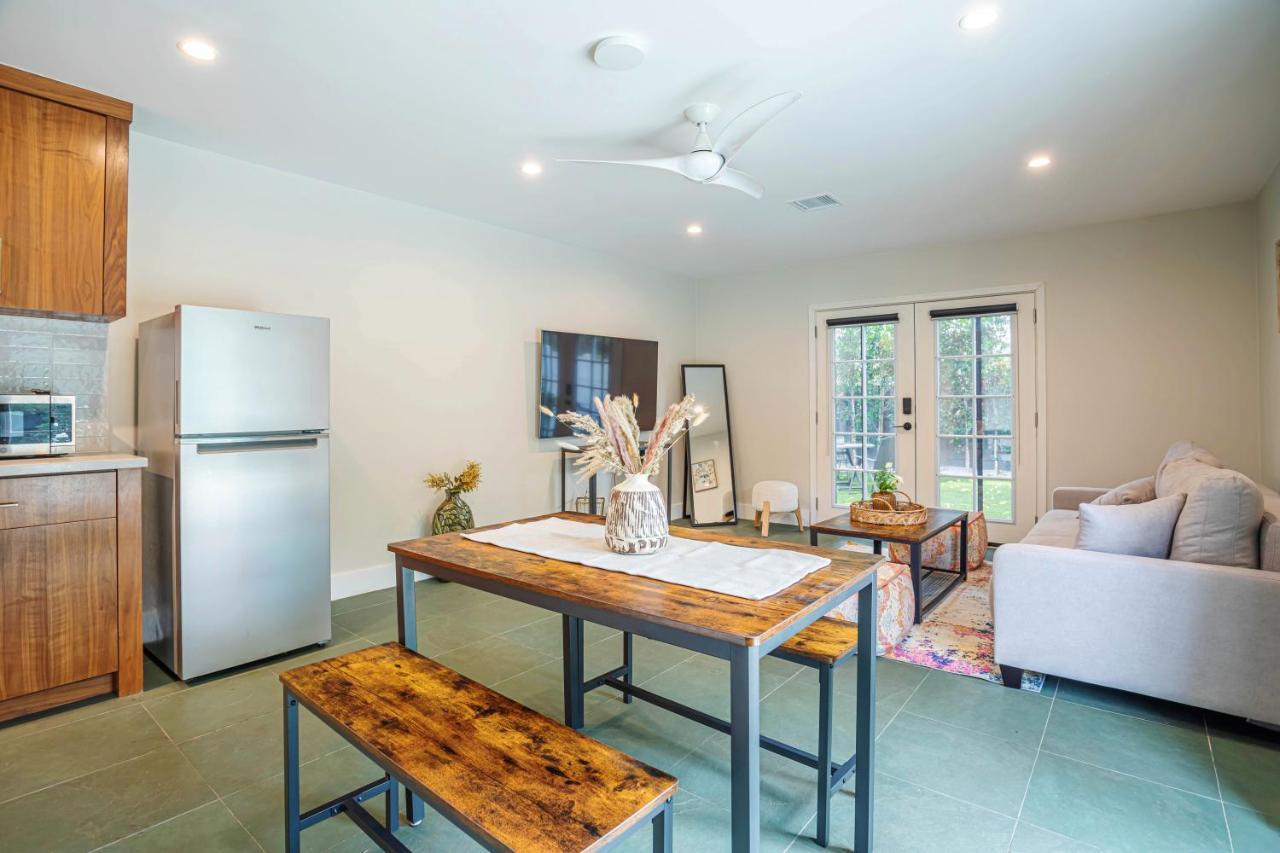Serene 1 Bed Guest House With Patio Sleeps 6 洛杉矶 外观 照片